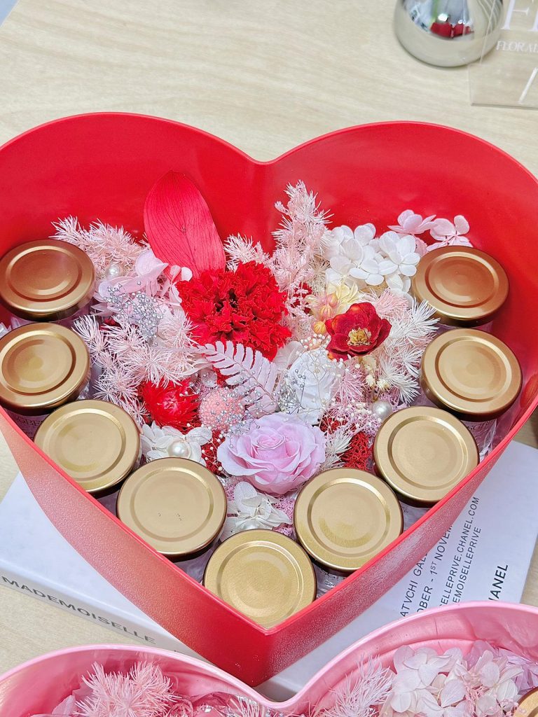 Instant Bird's Nest Floral Gift Box (5 or 9 Bottles)